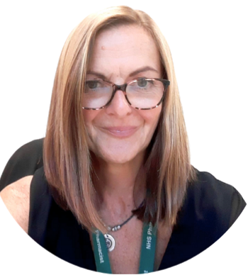 Lis Street wearing glasses and a black shirt